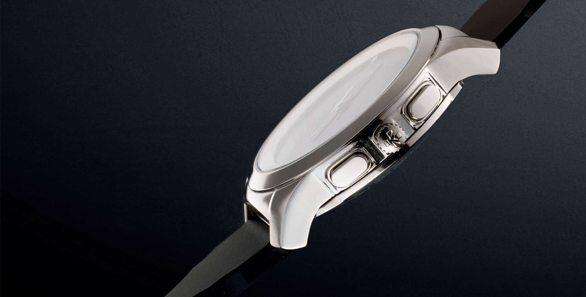 ZeTime瑞士遺產不銹鋼和超耐磨藍寶石玻璃